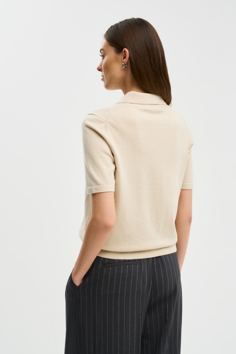 джемпер с короткими рукавами по цене 1190 руб вид справа