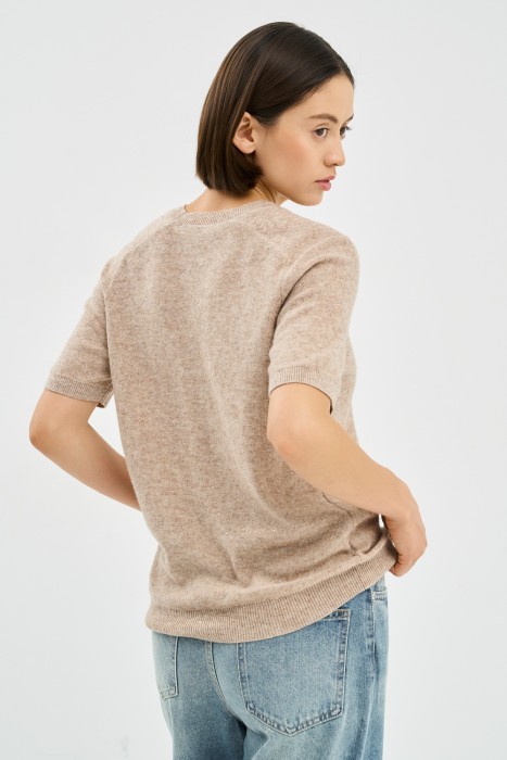 джемпер с короткими рукавами по цене 1650 руб вид справа