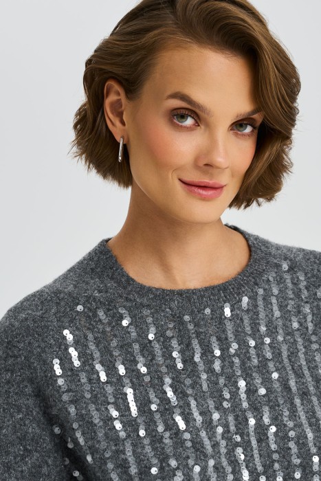 джемпер с пайетками из россии вид сбоку