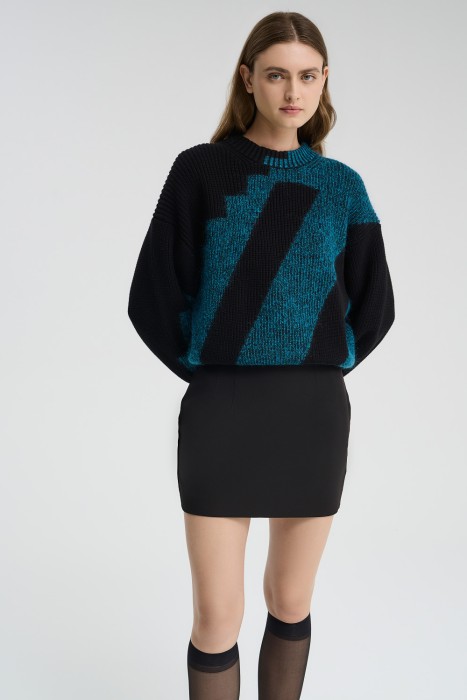 джемпер с рисунком от бренда снежная королева вид слева