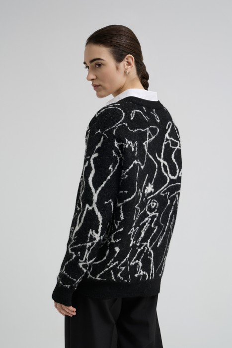 джемпер с рисунком по цене 1480 руб вид справа