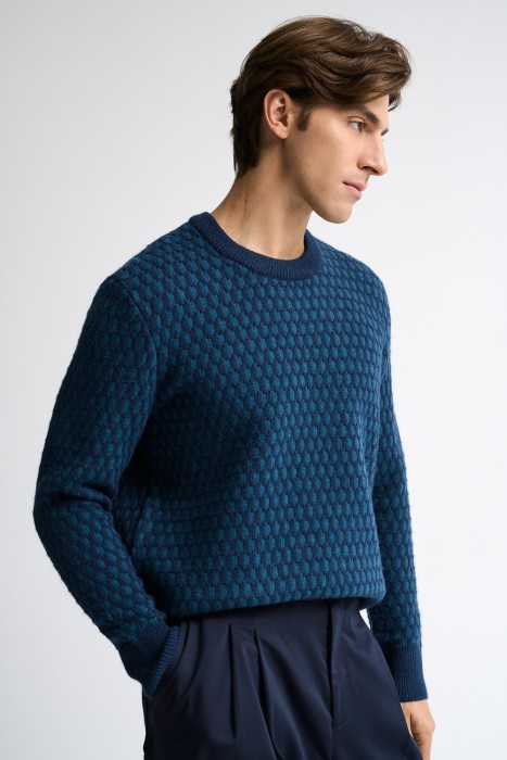 джемпер с рисунком по цене 1200 руб вид справа