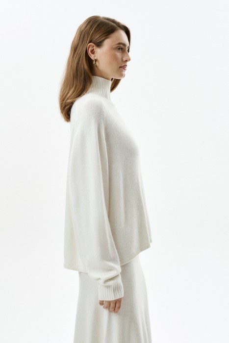 Товар с артикулом 839206003 вид сзади