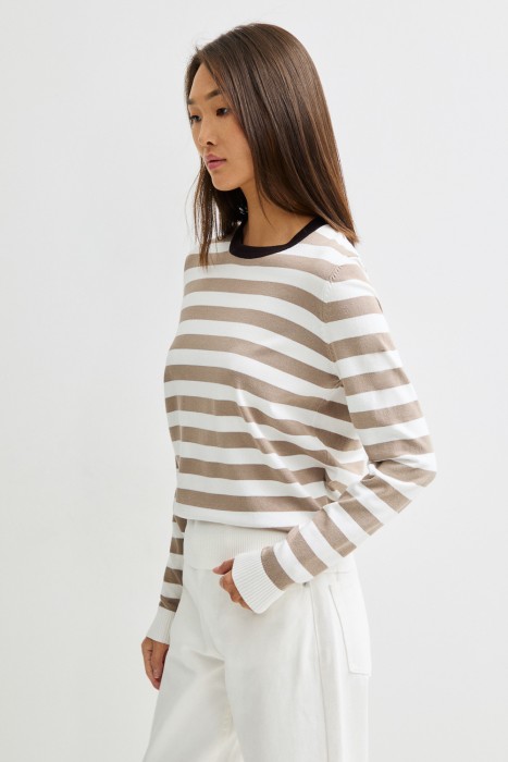 Товар с артикулом 803460003 вид сзади