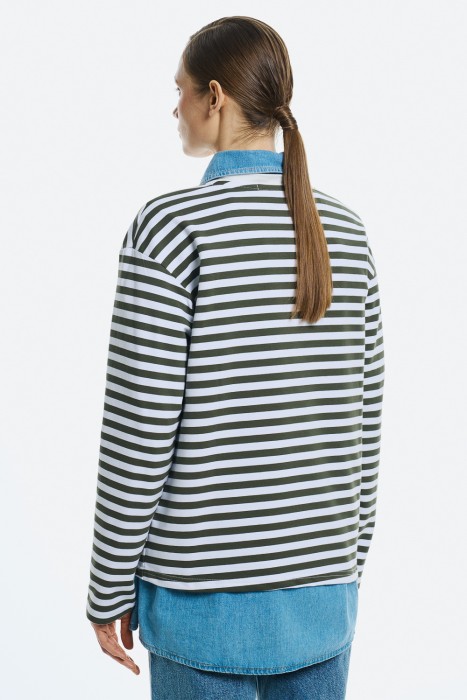 джемпер в полоску по цене 1150 руб вид справа