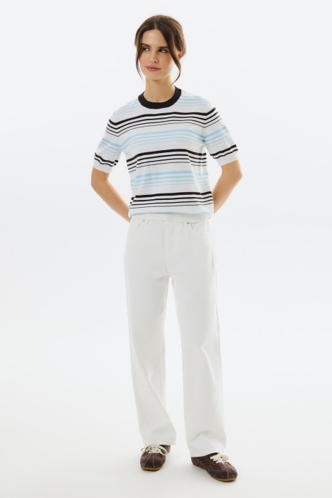 джемпер в полоску от бренда снежная королева вид слева