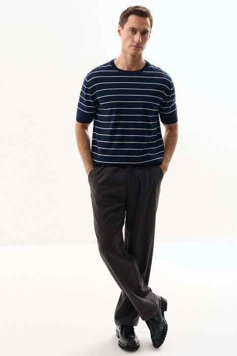 джемпер в полоску из россии вид сбоку