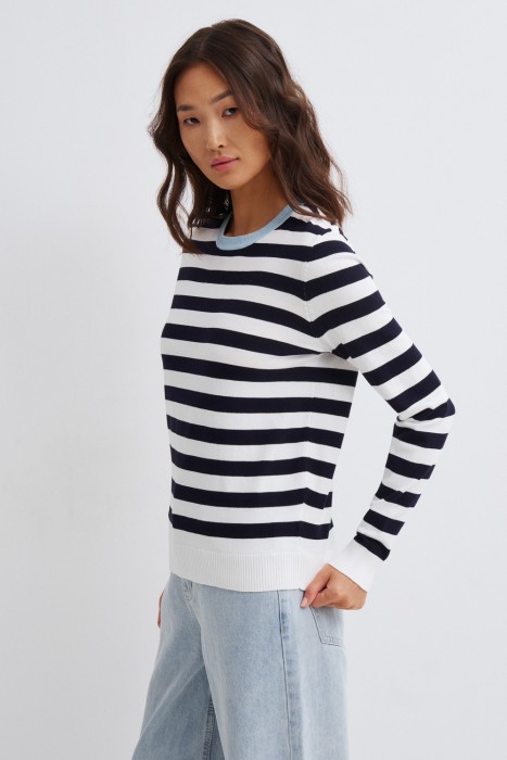 Товар с артикулом 803428003 вид сзади