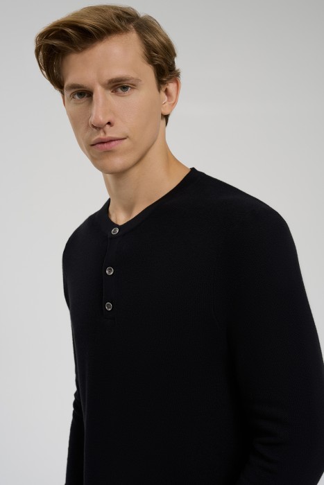 джемпер из россии вид сбоку