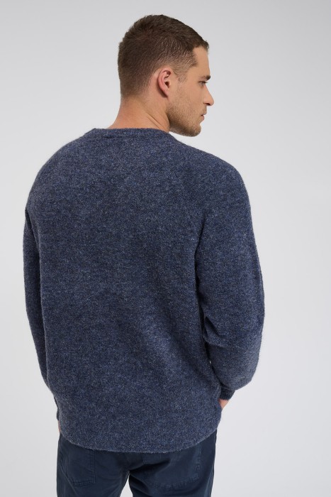 джемпер по цене 1540 руб вид справа