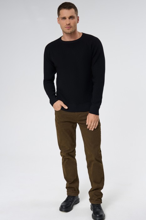 джемпер от бренда снежная королева вид слева