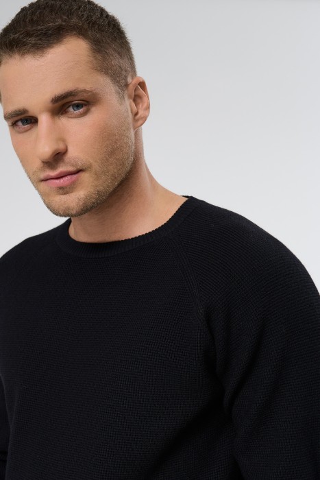 джемпер из россии вид сбоку