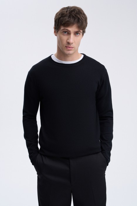 джемпер от бренда снежная королева вид слева