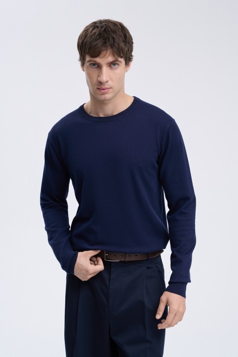 джемпер от бренда снежная королева вид слева