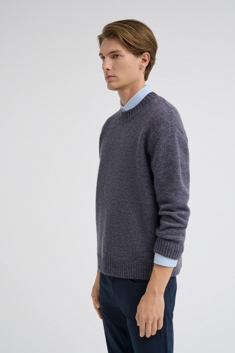 джемпер по цене 1540 руб вид справа