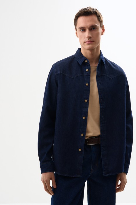 джинсовая рубашка от бренда снежная королева вид слева