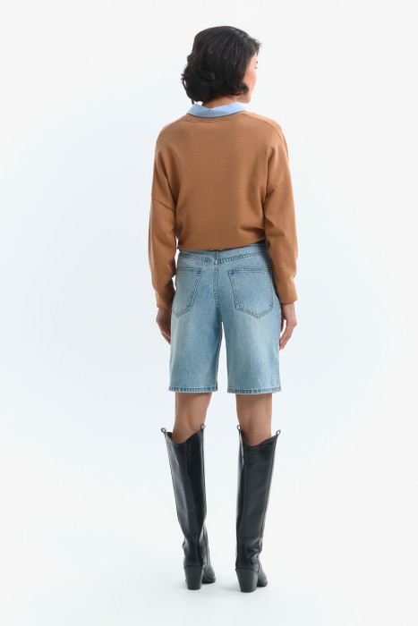 джинсовые шорты по цене 1600 руб вид справа