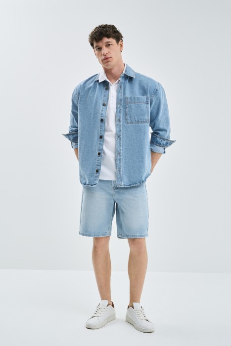 джинсовые шорты от бренда снежная королева вид слева