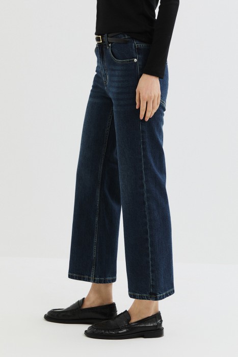 джинсы клеш укороченные по цене 3350 руб вид справа