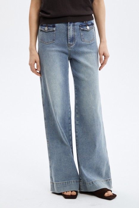 джинсы клеш от бренда снежная королева вид слева