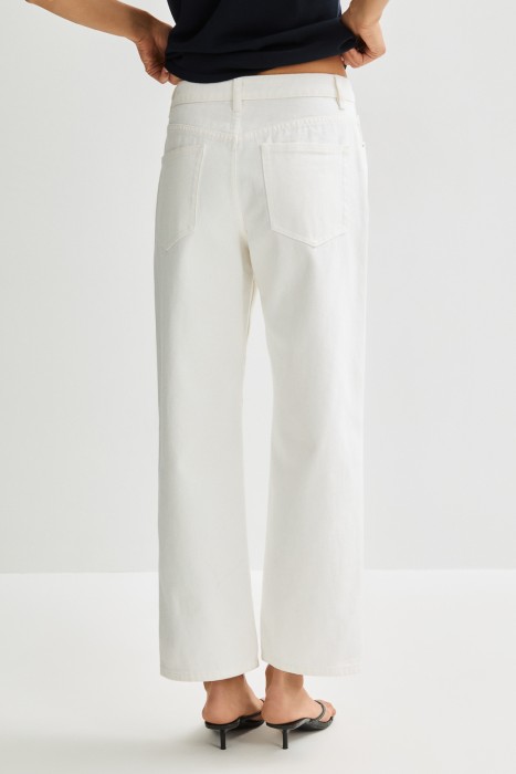 джинсы прямые по цене 3350 руб вид справа