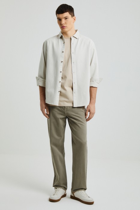 джинсы прямые по цене 3680 руб вид справа