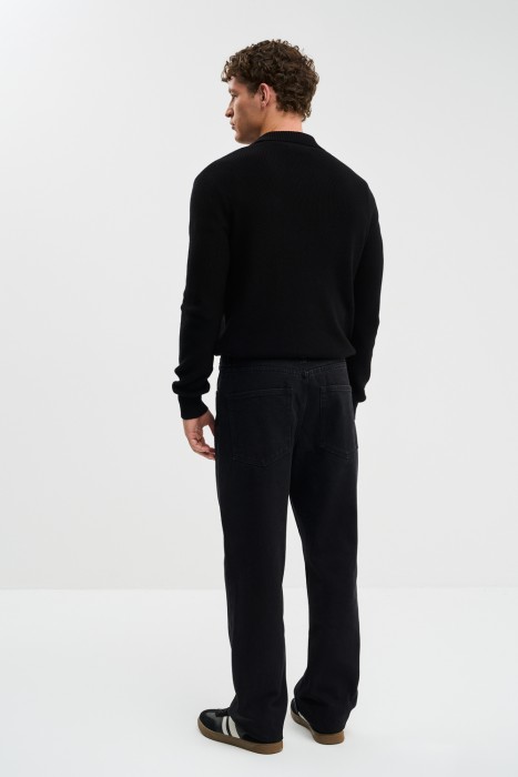 джинсы прямые по цене 1980 руб вид справа