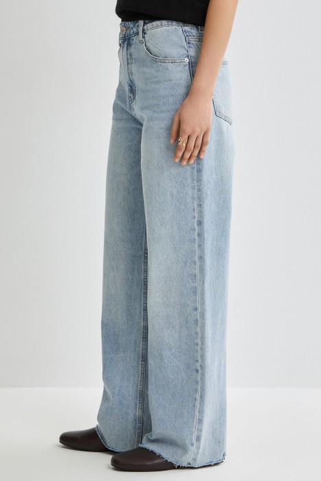 Товар с артикулом 809345003 вид сзади