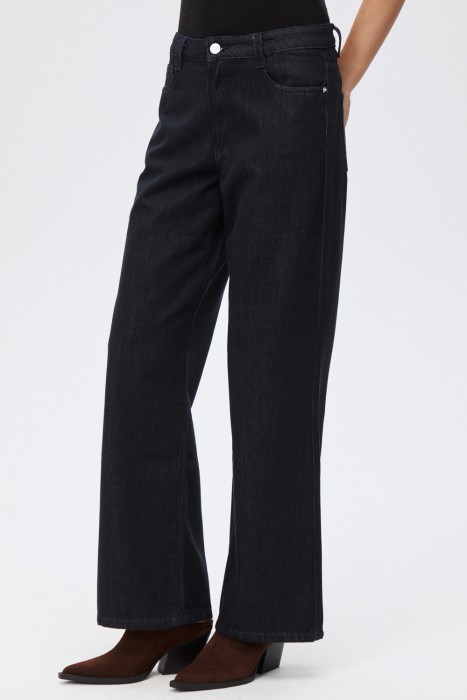 Товар с артикулом 818718003 вид сзади