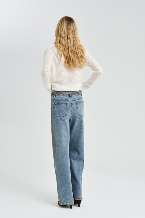 джинсы прямые по цене 1740 руб вид справа