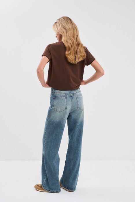 джинсы прямые по цене 1980 руб вид справа