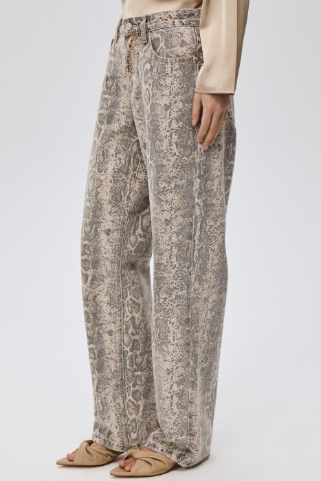 Товар с артикулом 818708003 вид сзади