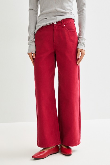 джинсы широкие по цене 4080 руб вид справа