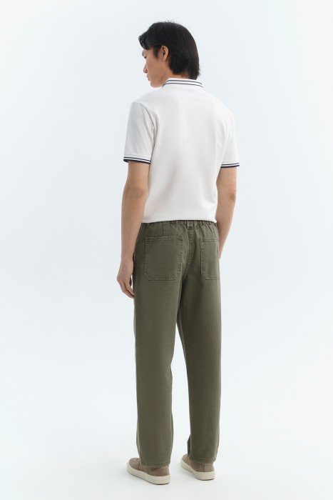 джинсы по цене 1440 руб вид справа