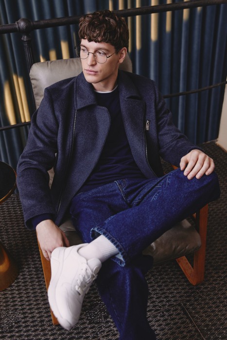 джинсы от бренда снежная королева вид слева