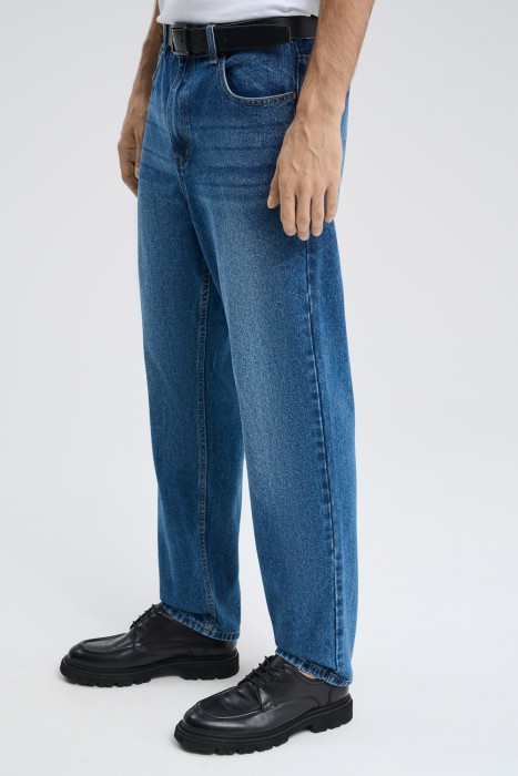 джинсы по цене 1230 руб вид справа