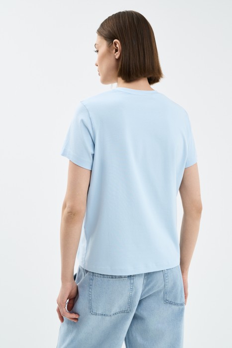 футболка из хлопка по цене 560 руб вид справа