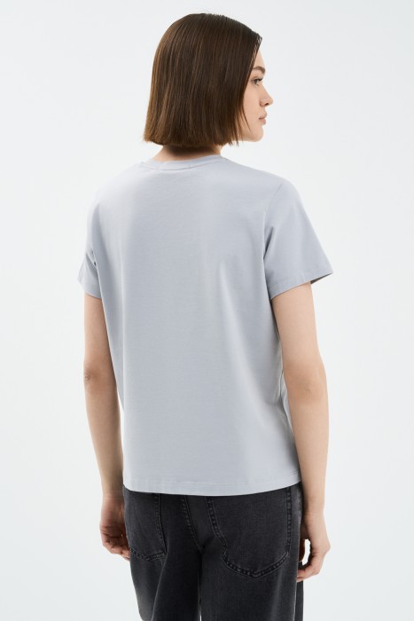 футболка из хлопка по цене 450 руб вид справа