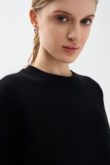 футболка из хлопка из россии вид сбоку