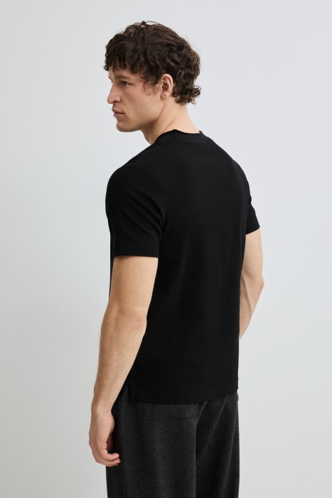 футболка из хлопка по цене 1670 руб вид справа