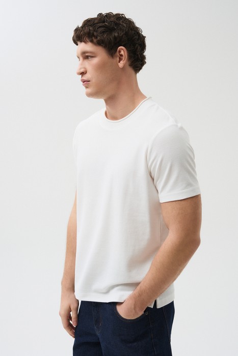 футболка из хлопка по цене 1670 руб вид справа