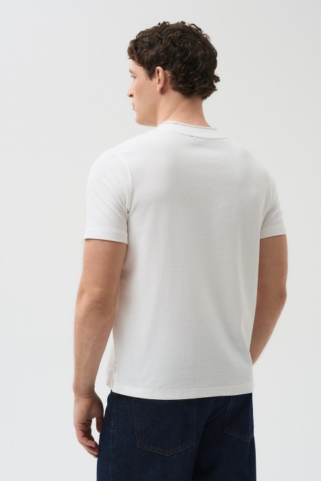 футболка из хлопка из россии вид сбоку