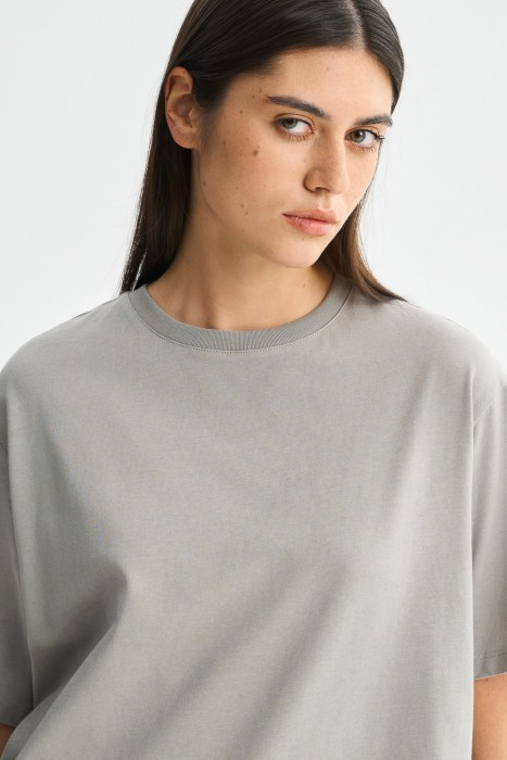 футболка из хлопка от бренда снежная королева вид слева