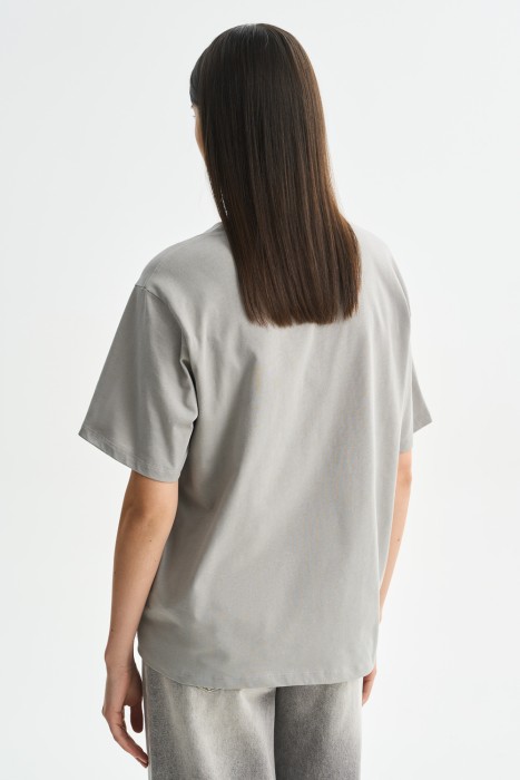 футболка из хлопка по цене 560 руб вид справа