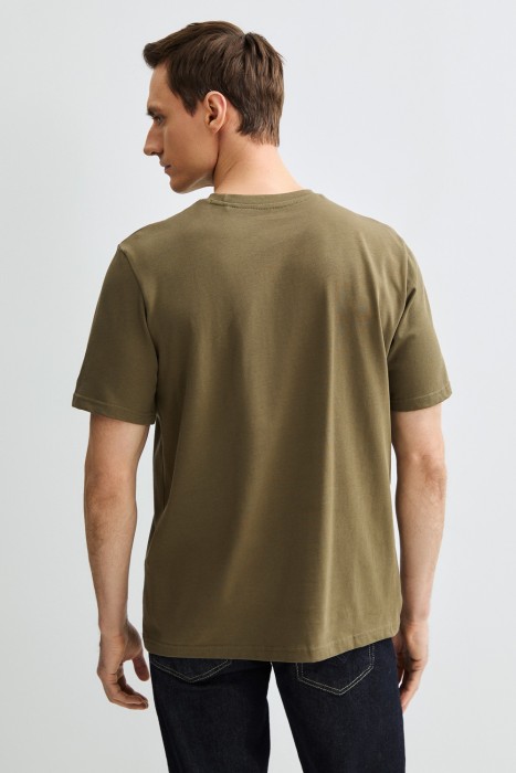 футболка из хлопка по цене 1330 руб вид справа