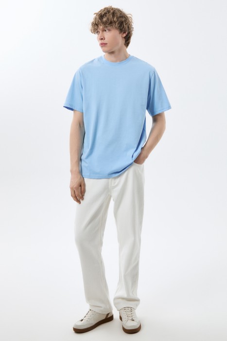 футболка из хлопка от бренда снежная королева вид слева