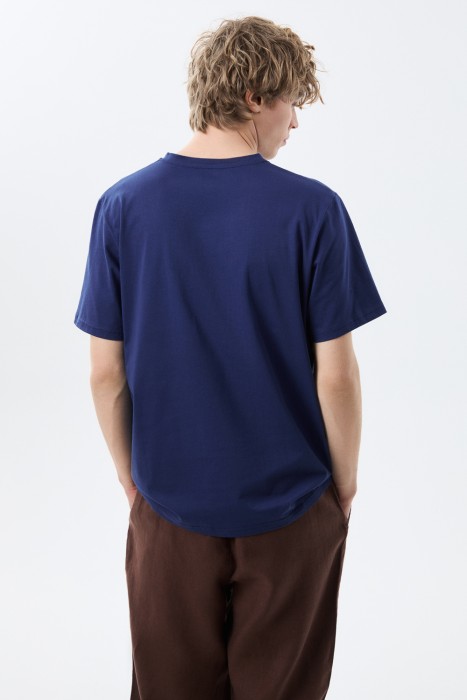 футболка из хлопка по цене 1160 руб вид справа