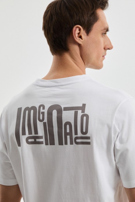 футболка из хлопка из россии вид сбоку