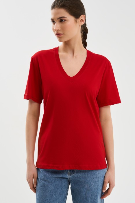 футболка оверсайз от бренда снежная королева вид слева