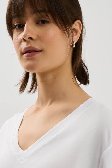 футболка оверсайз от бренда снежная королева вид слева